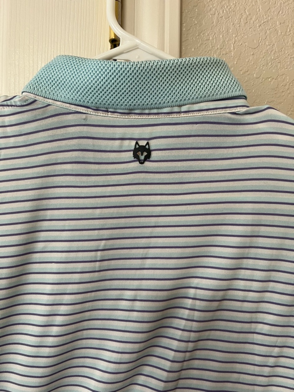 Greyson Men’s Light Blue Striped Performance Golf Polo Size Large - Picture 9 of 10